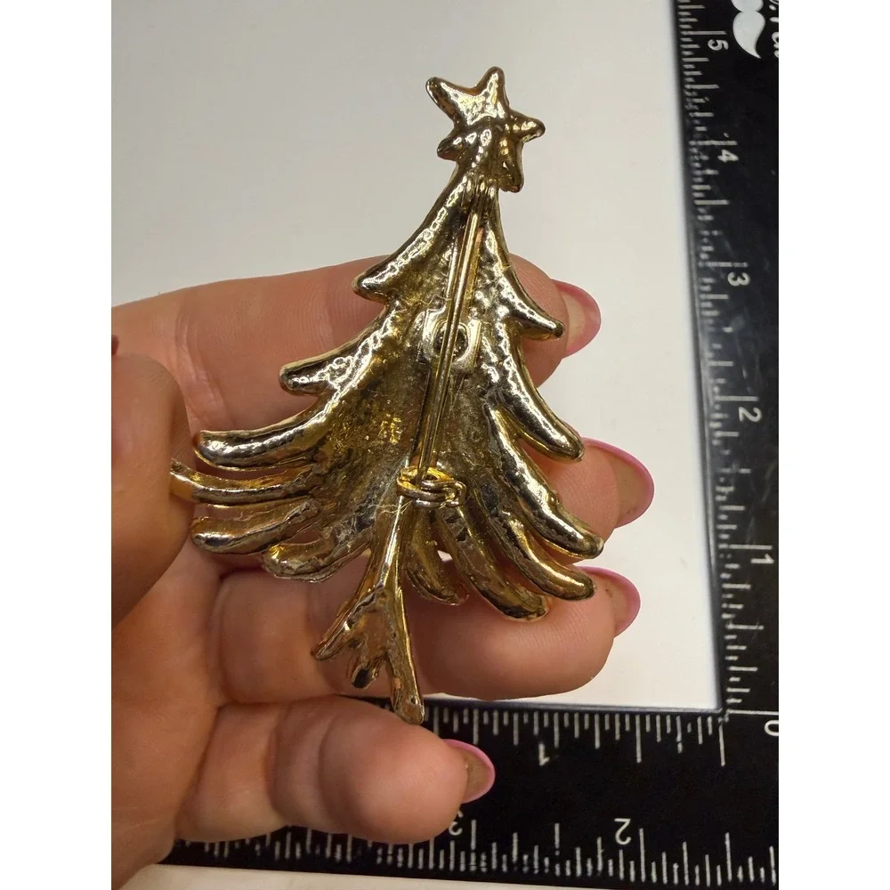 Gold Tone Christmas Tree Brooch Star Topper Textured Holiday Pin Jewelry
